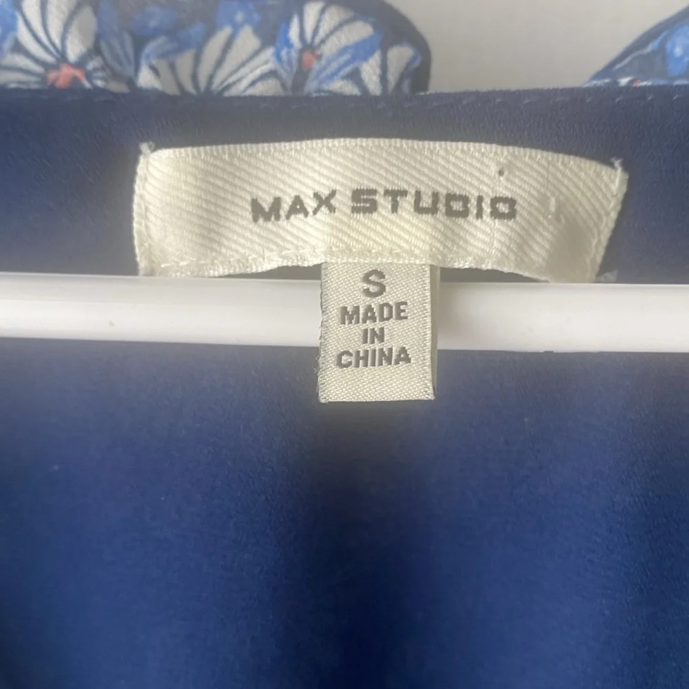 Max Studio Blue and White Sleeveless V-Neck Sundress - Picture 2 of 5